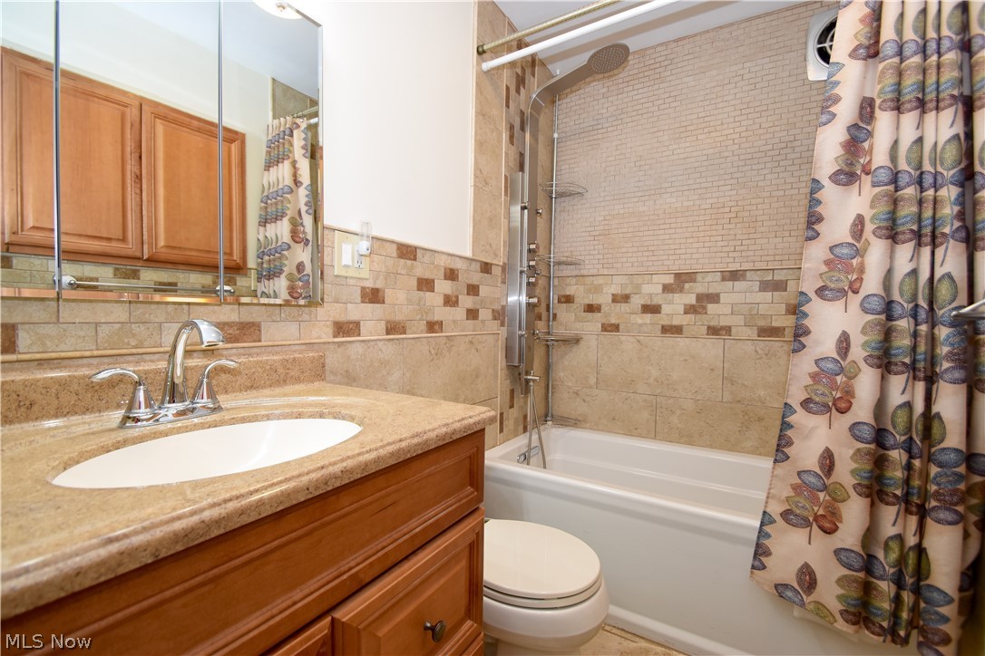 Hallmark 01 - Residential