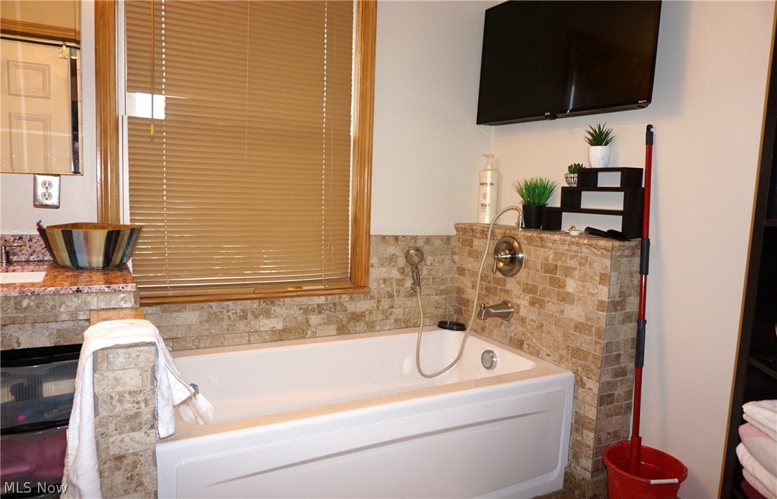 Euclid Estates Companys Indian H - Residential