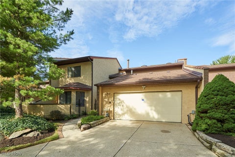 Condo For Sale - 1782 Brookwood Drive<br/> Akron, OH 44313