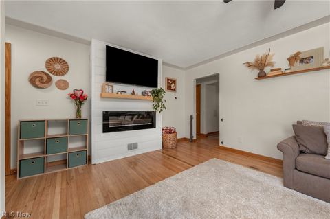 Tiny photo for 3209 Tressa Avenue, Lorain, OH 44052 (MLS # 5210348)