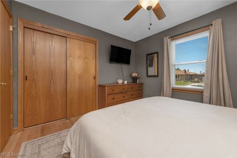 Tiny photo for 3209 Tressa Avenue, Lorain, OH 44052 (MLS # 5210348)