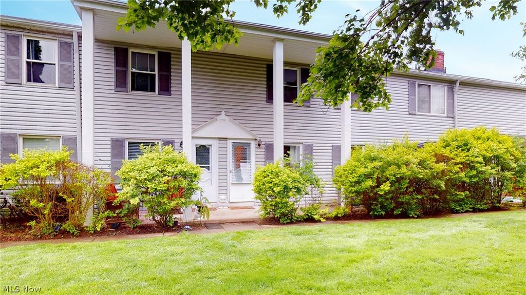Photo of 10540 Ravenna Road #14, Twinsburg, OH 44087 (MLS # 5212436)