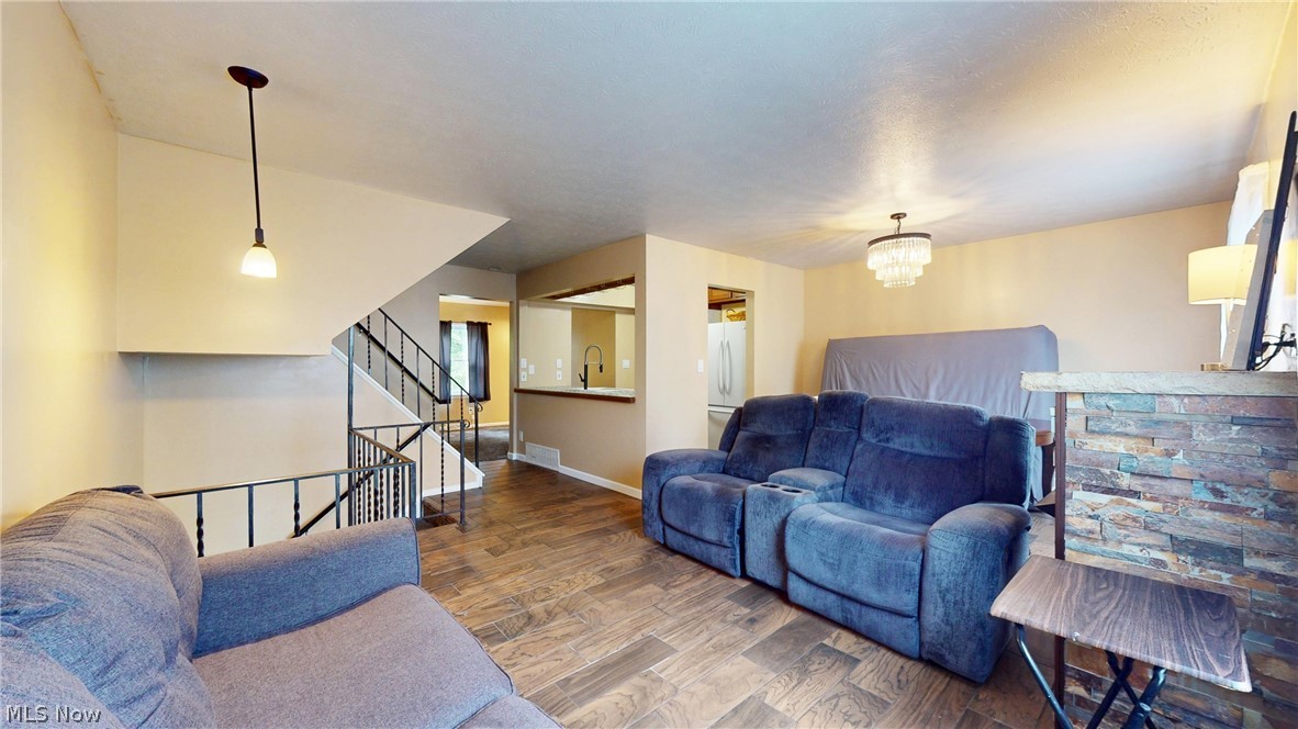 Hyde Park Condo - Residential