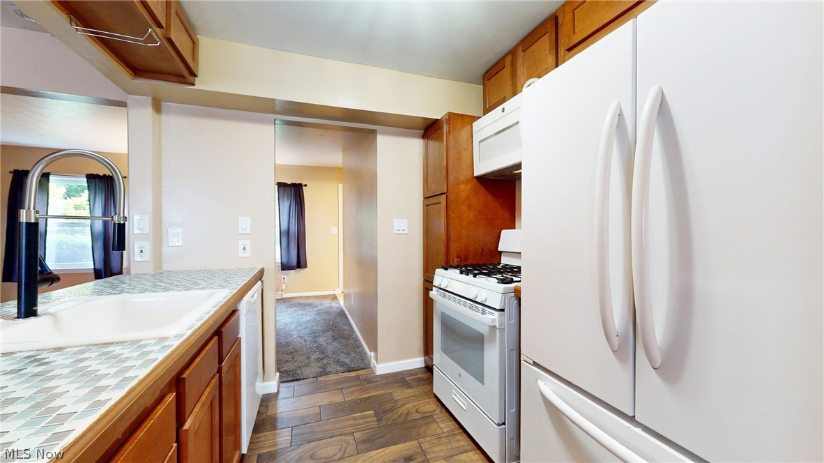 Hyde Park Condo - Residential