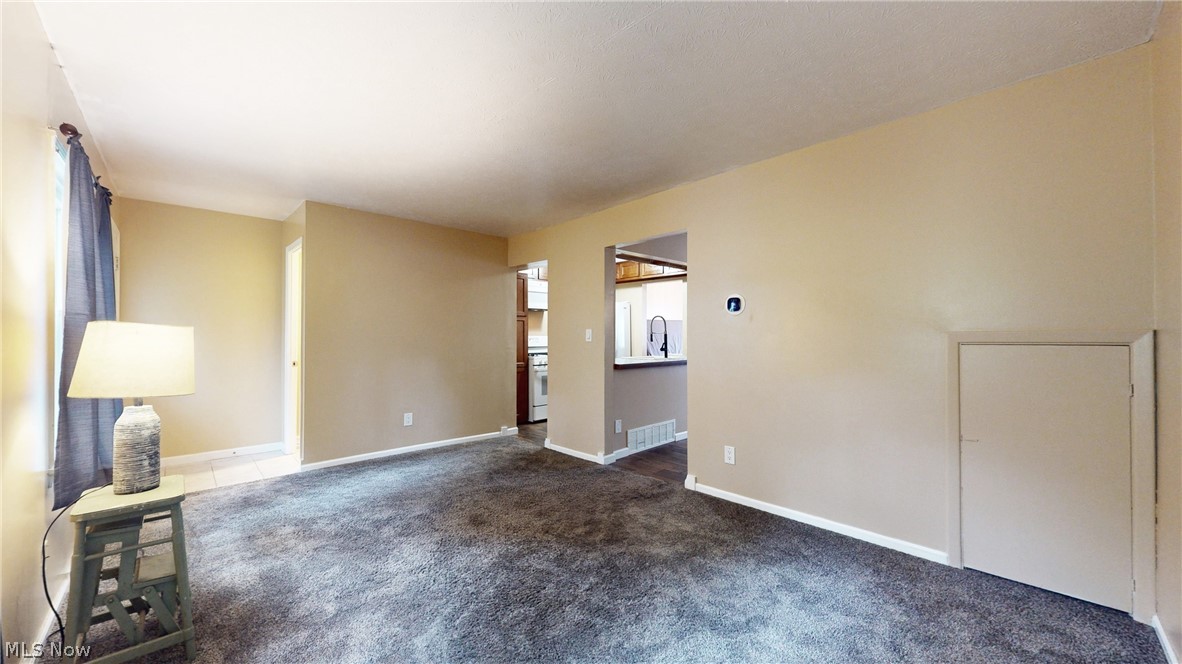 Hyde Park Condo - Residential