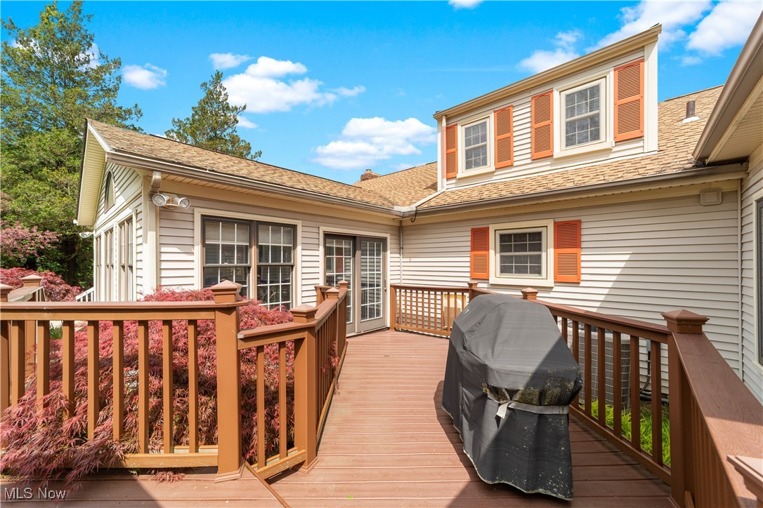 26016 Fairmount Boulevard, Beachwood, Ohio image 33