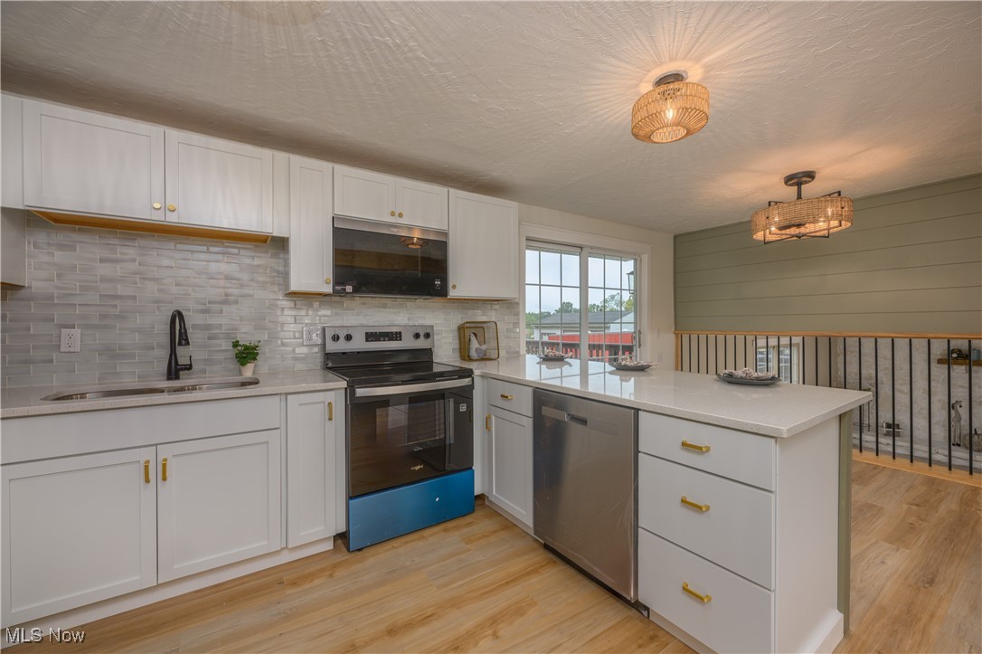 Taylor Farm Acres - Residential