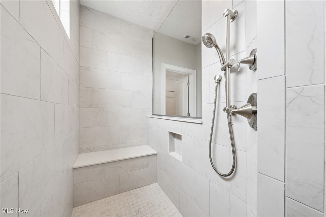 33018 Coastal Drive, Avon Lake, Ohio image 29