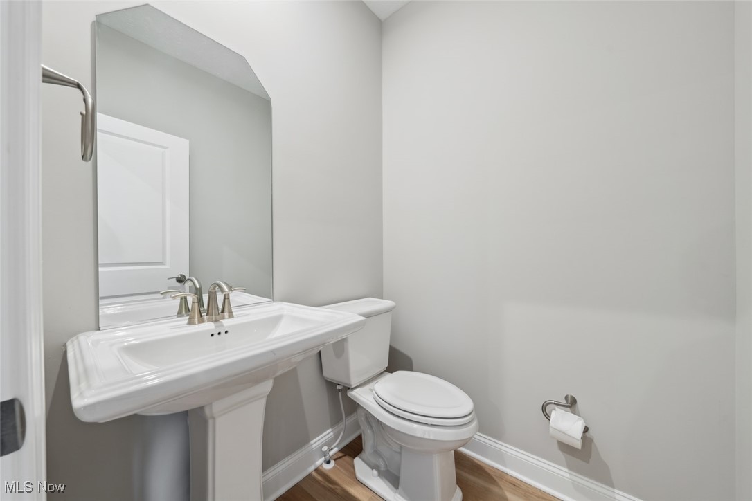 33018 Coastal Drive, Avon Lake, Ohio image 20