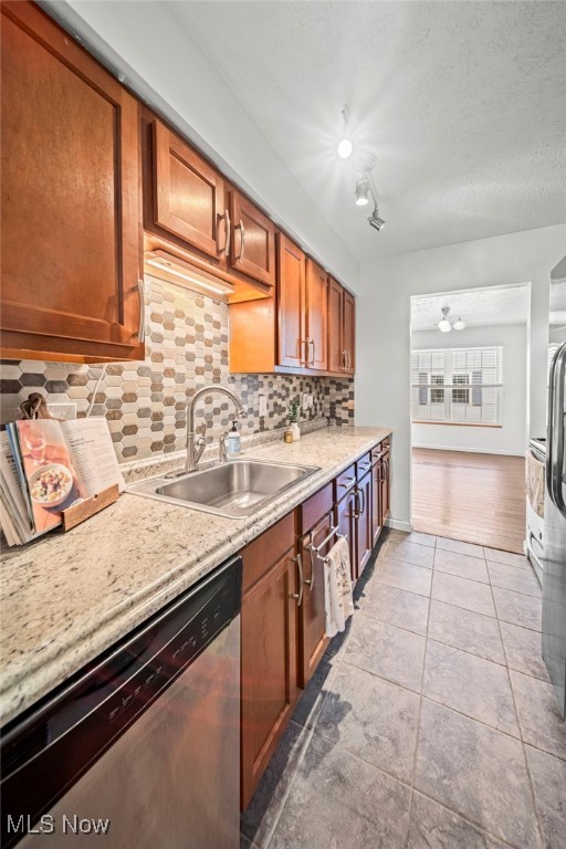 8107 Independence Drive #B, Mentor, Ohio image 17