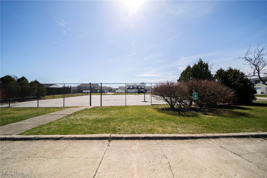 8107 Independence Drive #B, Mentor, Ohio image 38
