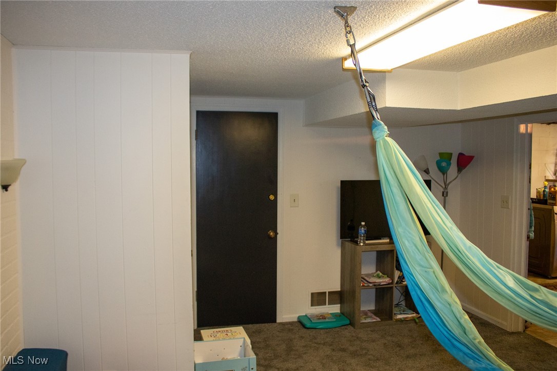 Northern Vale #2 - Residential