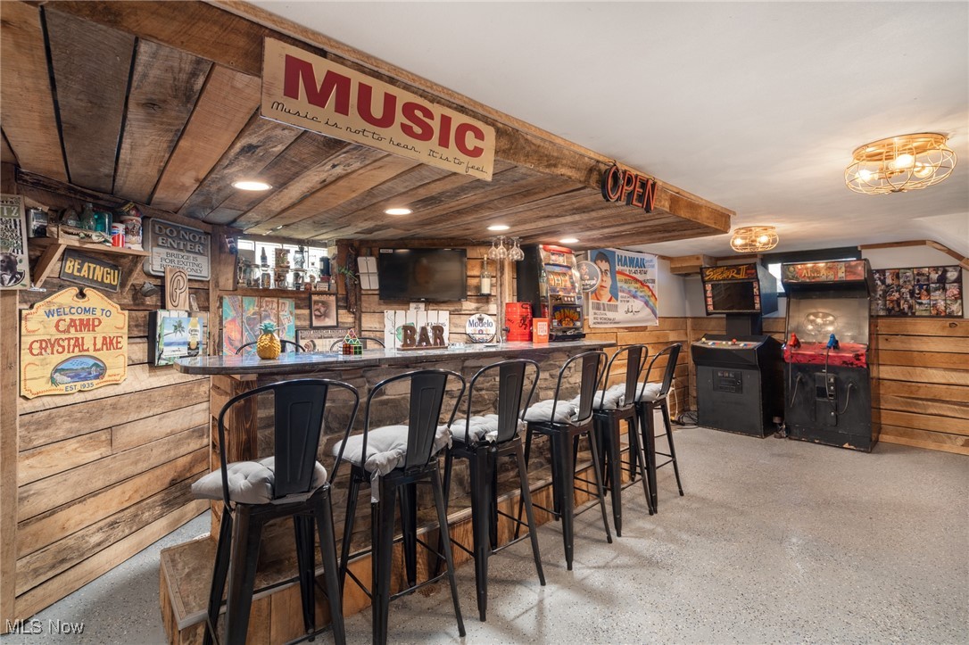 Lorain Stone - Residential