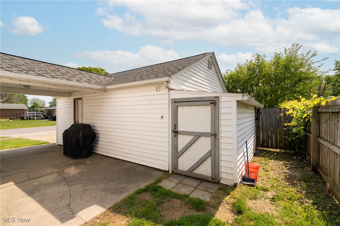 Lorain Stone - Residential