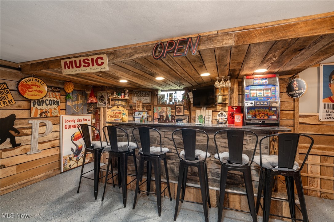 Lorain Stone - Residential