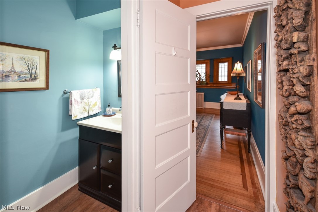 M M Browns - Residential