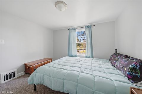Tiny photo for 158 35th Street NE, Canton, OH 44714 (MLS # 5206777)