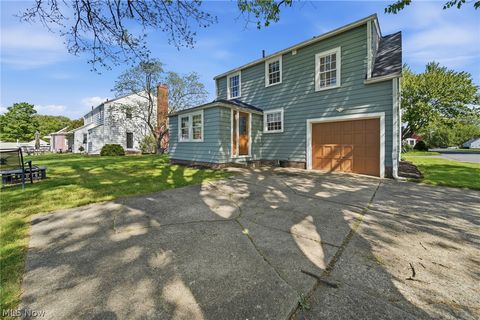Tiny photo for 158 35th Street NE, Canton, OH 44714 (MLS # 5206777)