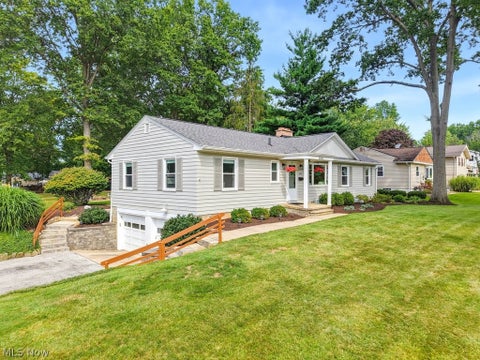 Tiny photo for 3104 Englewood Drive, Silver Lake, OH 44224 (MLS # 5237628)
