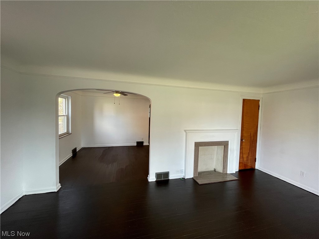 Bungalow - Residential Lease