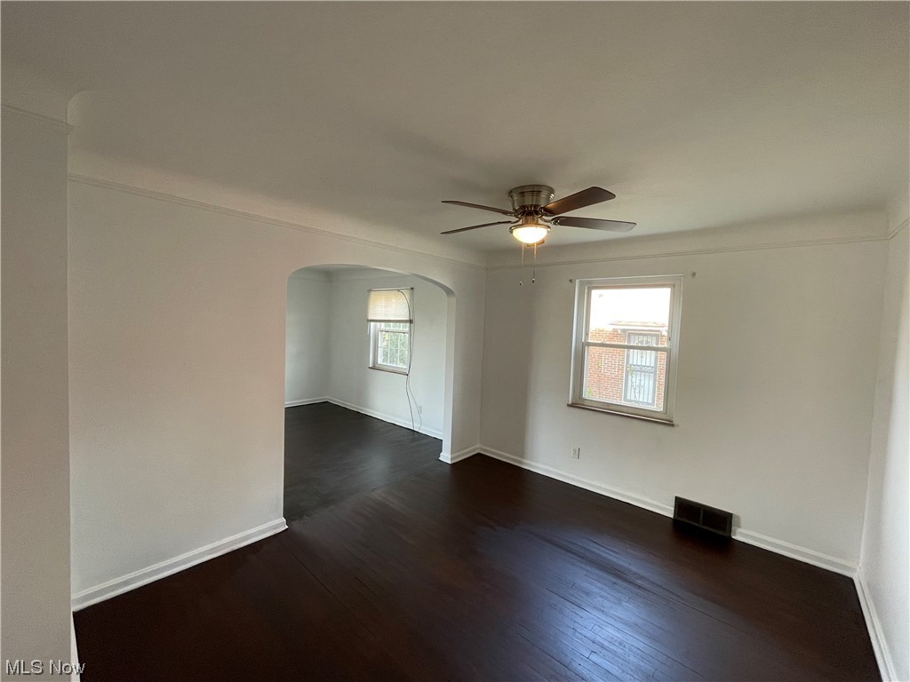 Bungalow - Residential Lease