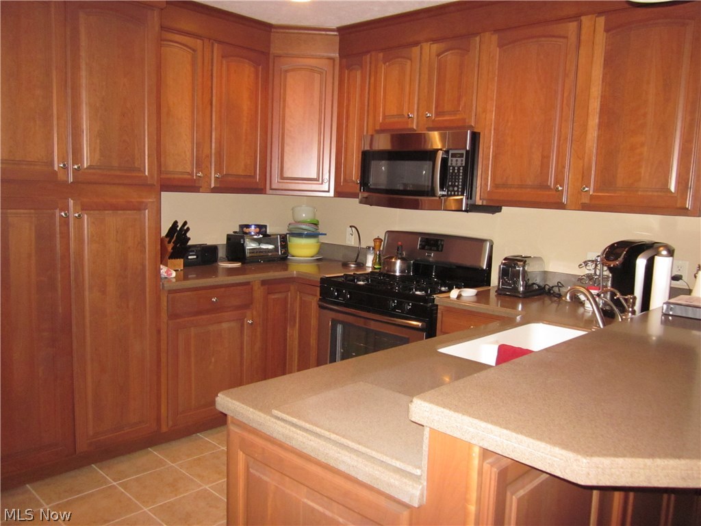 Windham Bridge Condo - Residential