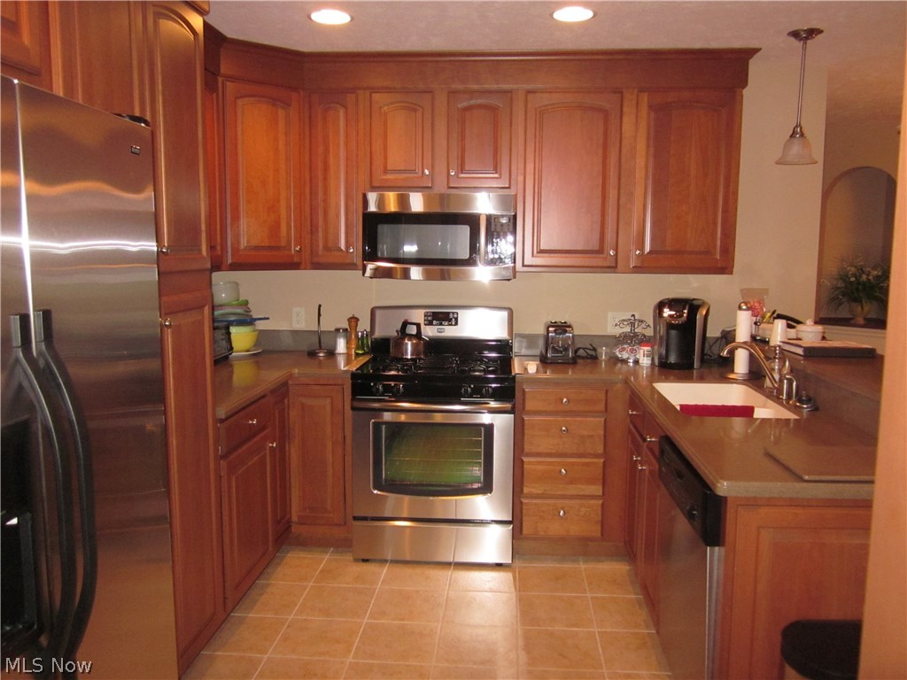 Windham Bridge Condo - Residential