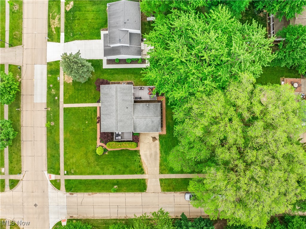 200 Montview Drive, Medina, Ohio image 5