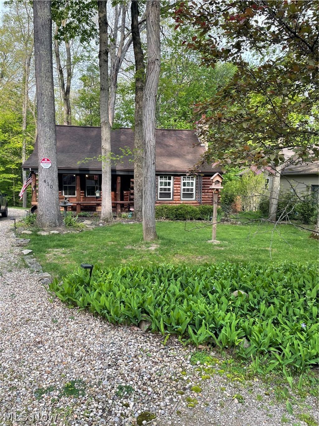 Photo of 410 Apple Hill Drive N, Howard, OH 43028 (MLS # 5209475)
