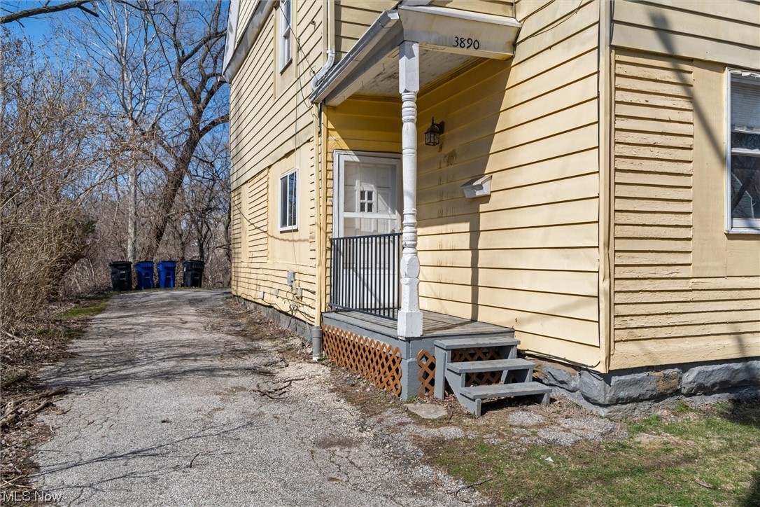 Moses Fish - Residential Income