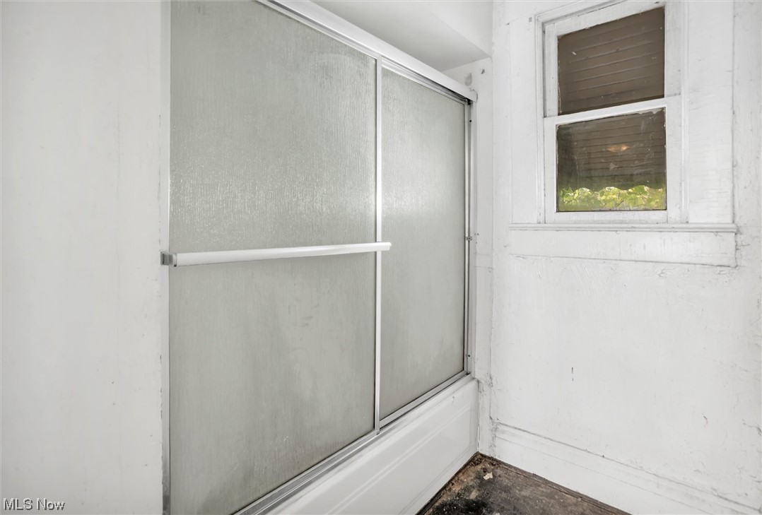 Moses Fish - Residential Income