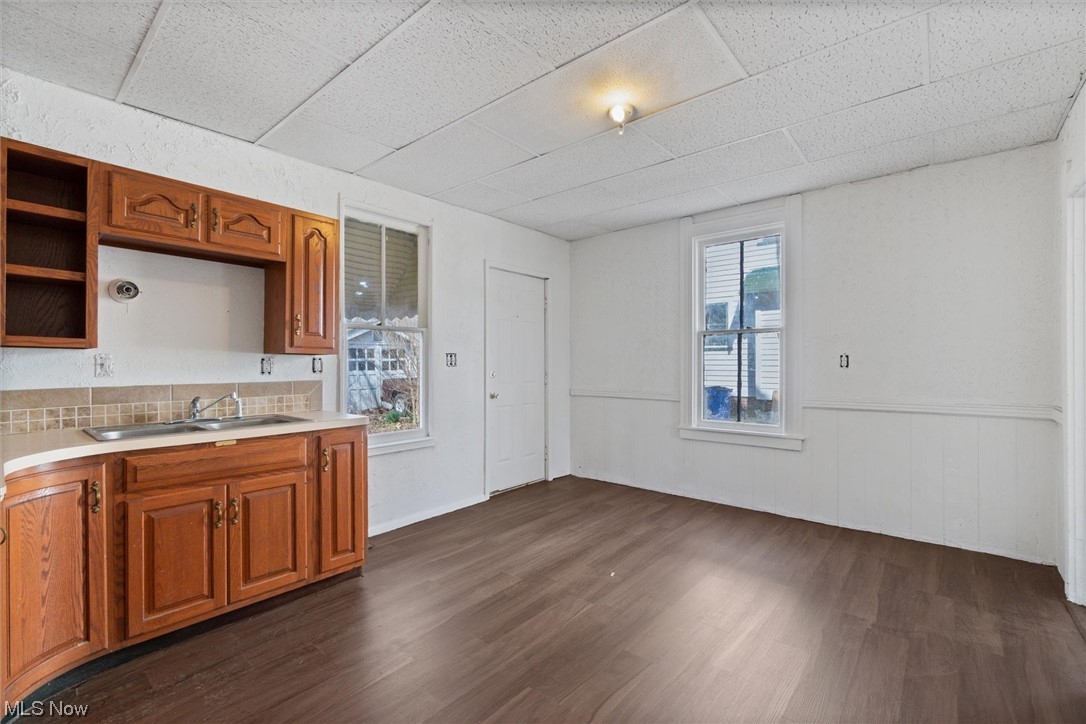 Moses Fish - Residential Income