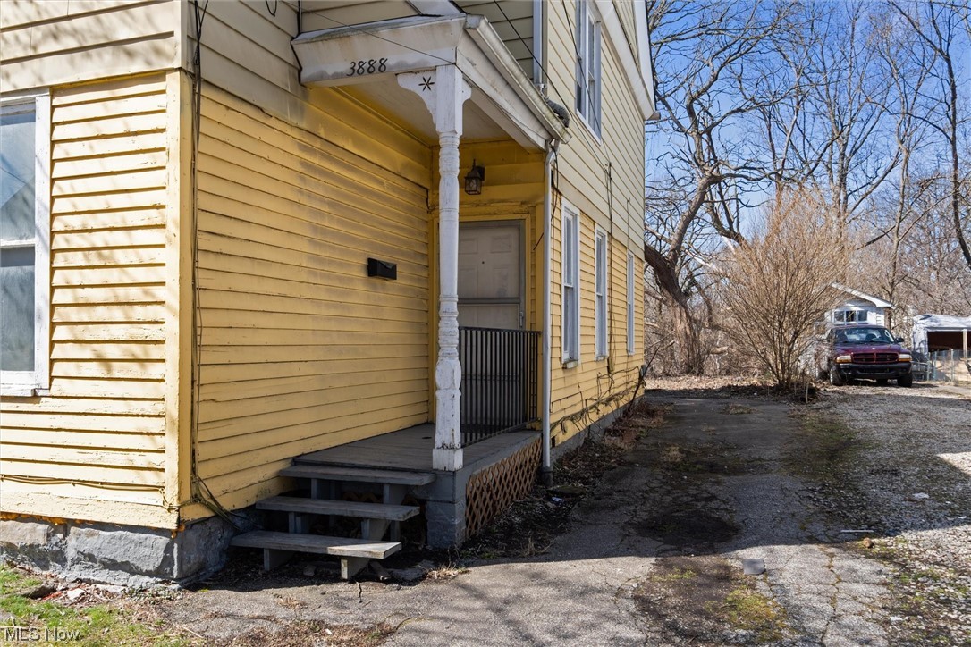 Moses Fish - Residential Income