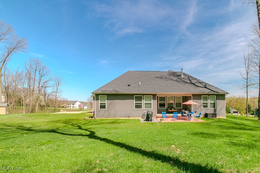 16890 Hazy Morning Drive, Middlefield, Ohio image 9