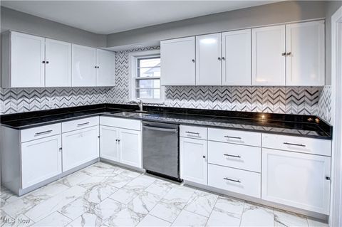 Tiny photo for 19819 Drake Road, Strongsville, OH 44149 (MLS # 5180205)