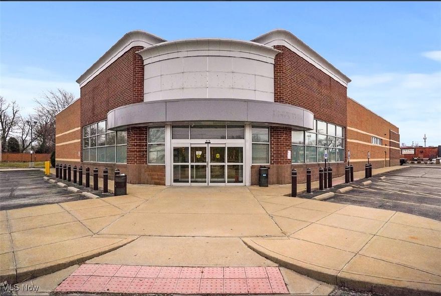 Excellent Location! High Traffic Corner with Ingress/Egress from two main roads. Property Situated on a main road across from a hospital. Retail with Large Parking Lot. Building houses Womens and Mens Restrooms, Freezers and cold storage stay, Security System, Security Doors, and Delivery Door. Plenty of compliant lanes including Drive-Thru lanes and Window. This property comes with a 1-Year Lease to Euclid Public Library for $24,000 per month with an option to renew. Owner is only responsible for large replacement costs. 12% CAP