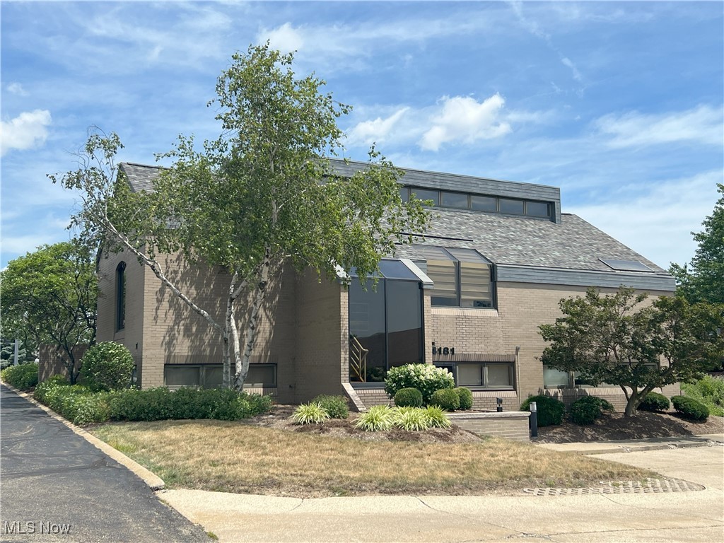 Professional medical office building offered for sale. Currently an orthodontics/oral surgeon office and surgery center. Equipment and furnishings may be included. 2 floors with separate entrances. Building can be divided to accommodate two businesses if desired. 4314 sqft. Move in condition. Don't miss this opportunity to own your own building in a very desirable area in Jackson Twp. near other professional businesses, shopping, restaurants and easy I-77 access. Owner would like a 12 month lease back. Nice investment.