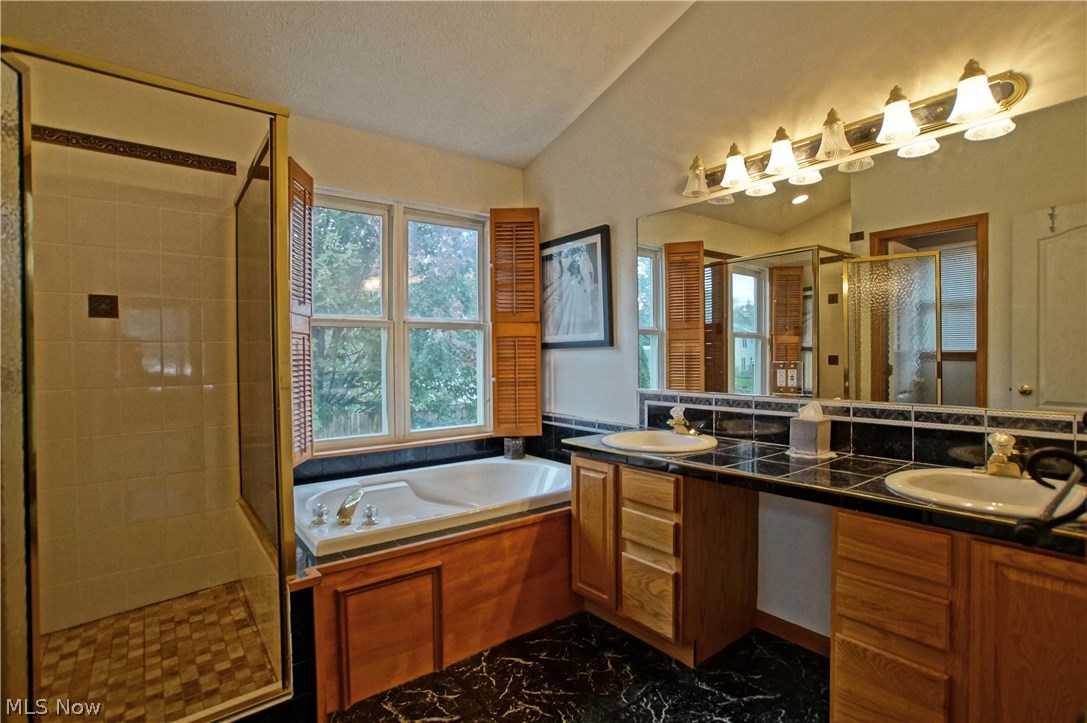 Camino Estate - Residential