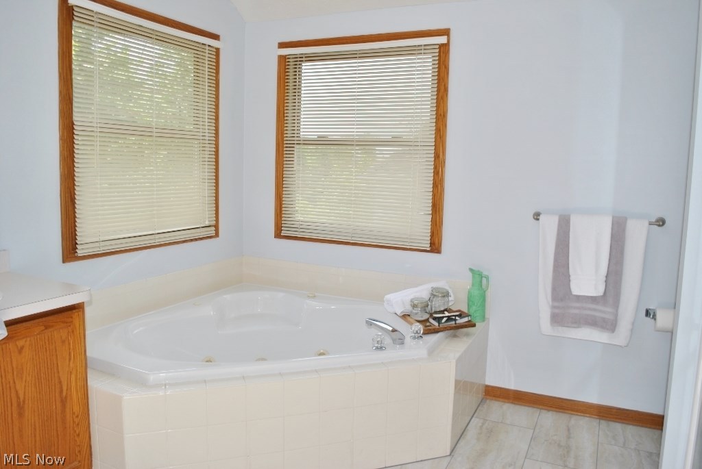 Southampton Woods 03 - Residential