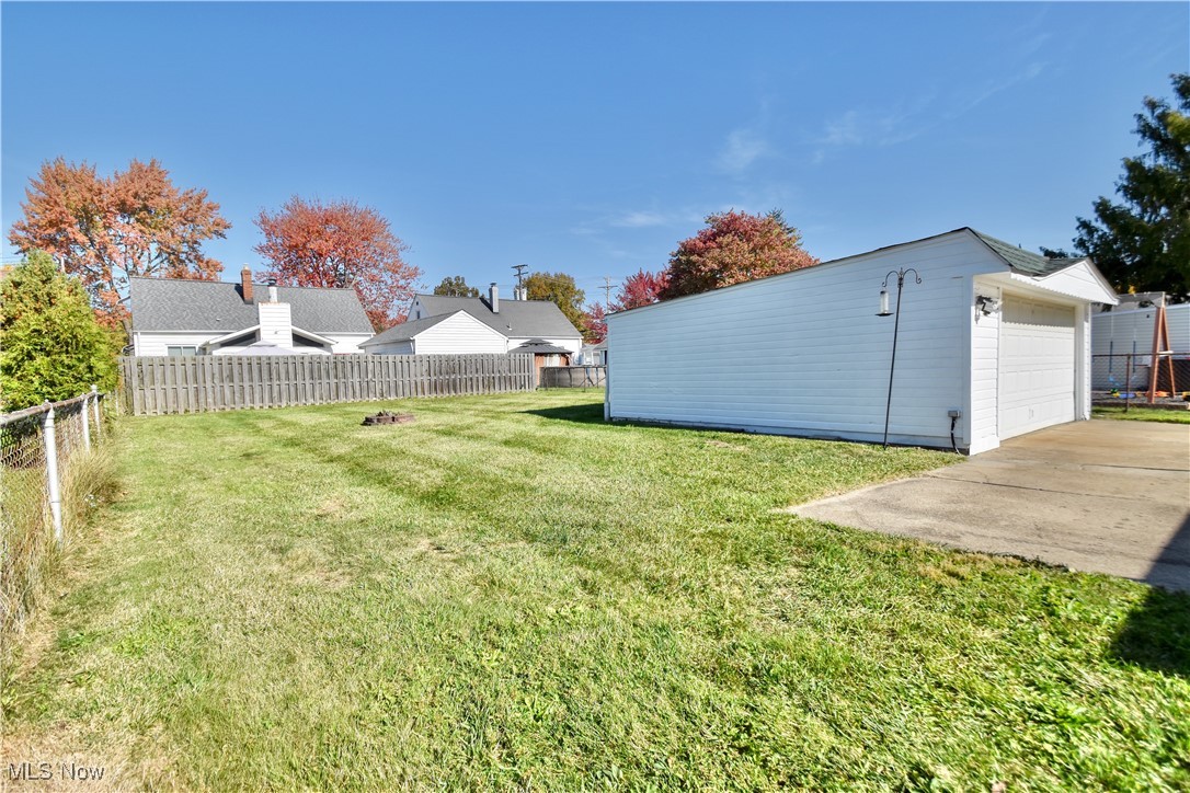 30407 Mildred Drive, Willowick, Ohio image 37