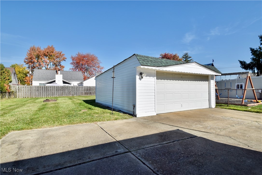 30407 Mildred Drive, Willowick, Ohio image 34