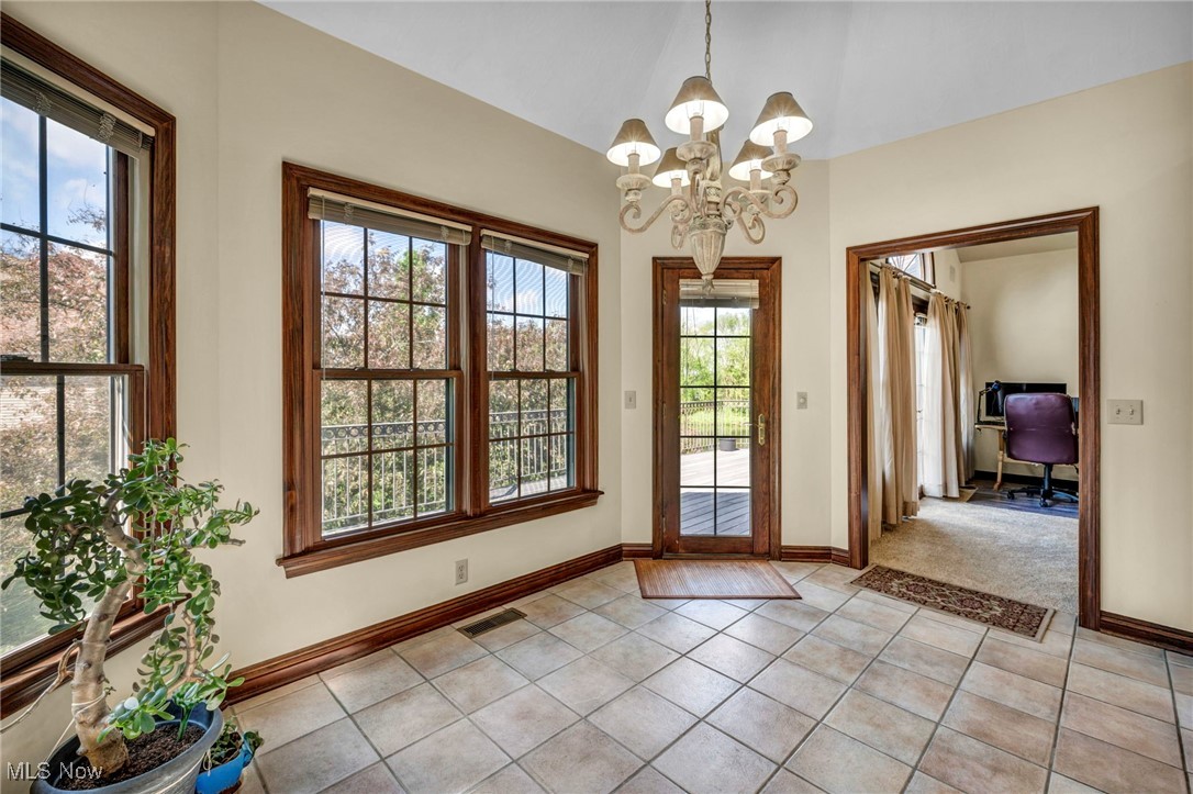8584 Soames Court, Massillon, Ohio image 15