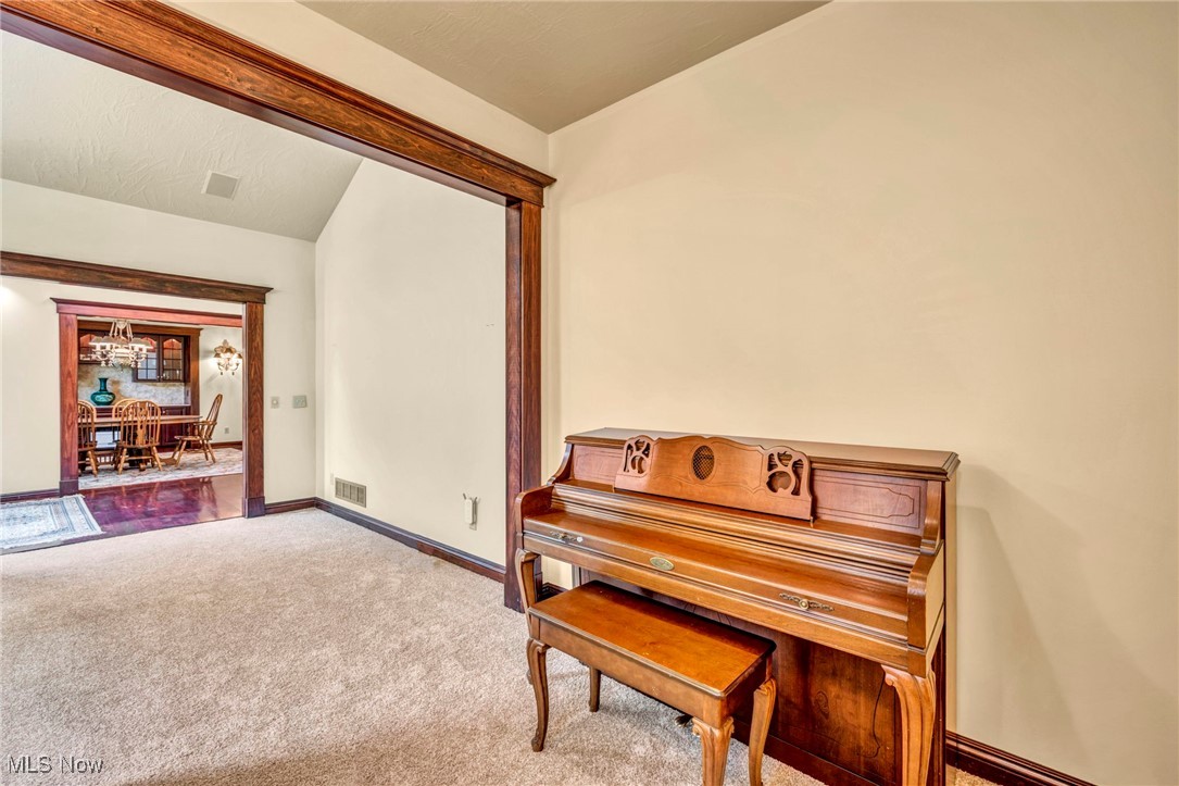 8584 Soames Court, Massillon, Ohio image 20