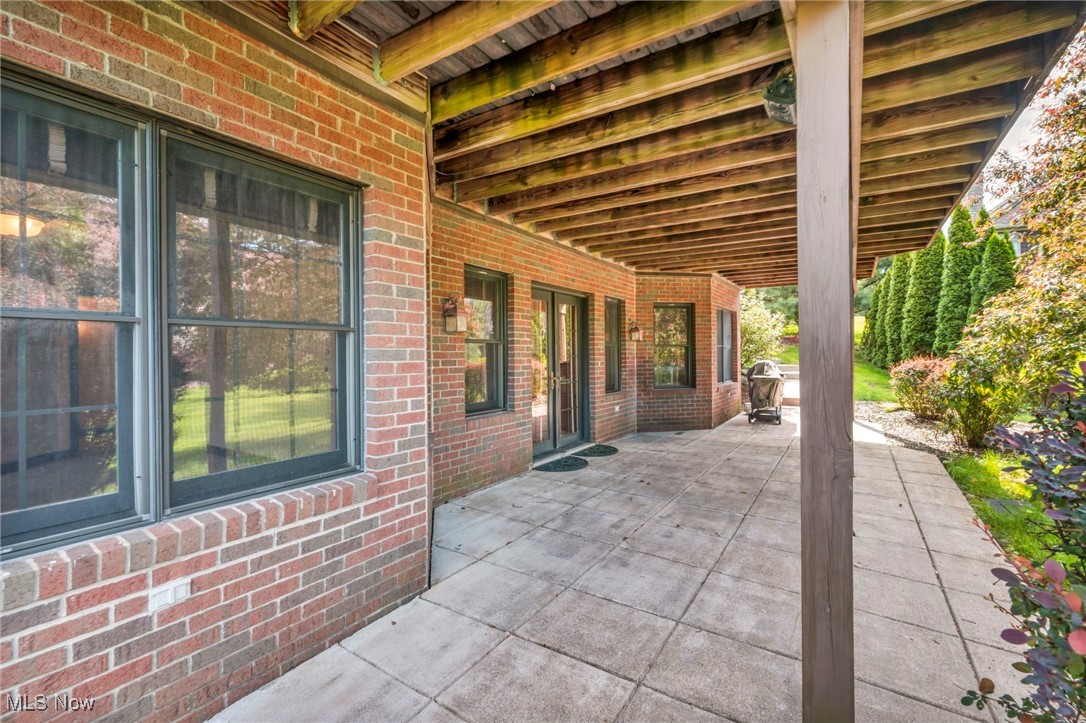 8584 Soames Court, Massillon, Ohio image 47