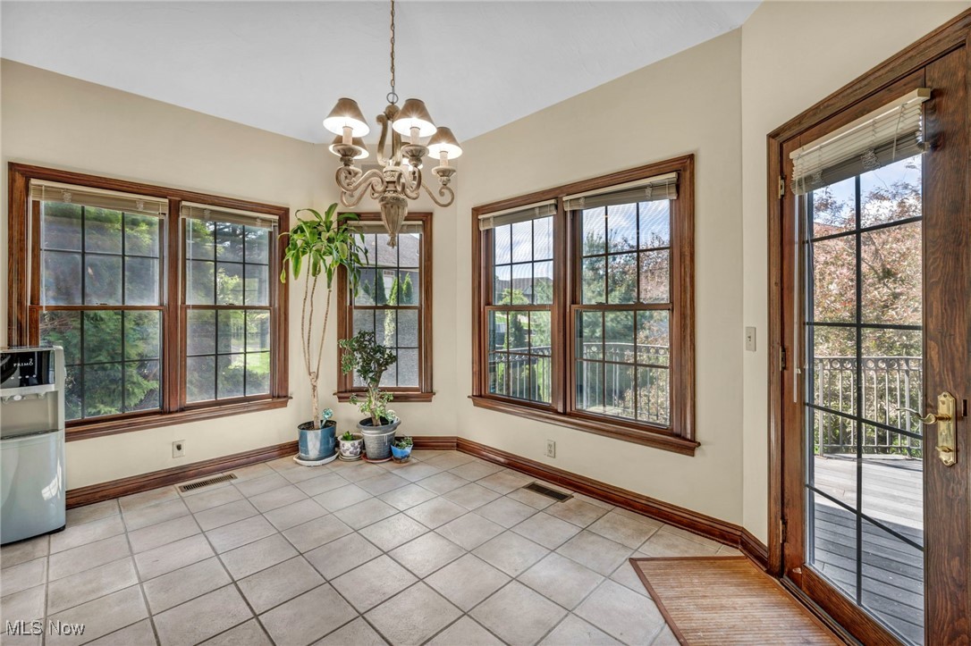 8584 Soames Court, Massillon, Ohio image 14