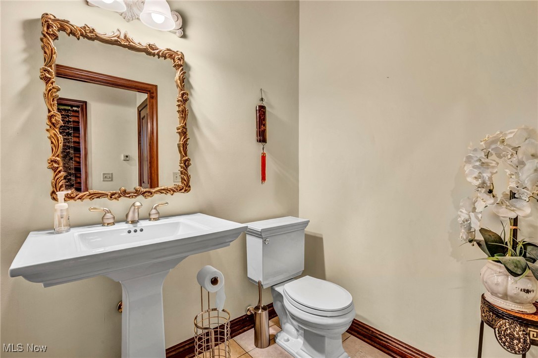8584 Soames Court, Massillon, Ohio image 27