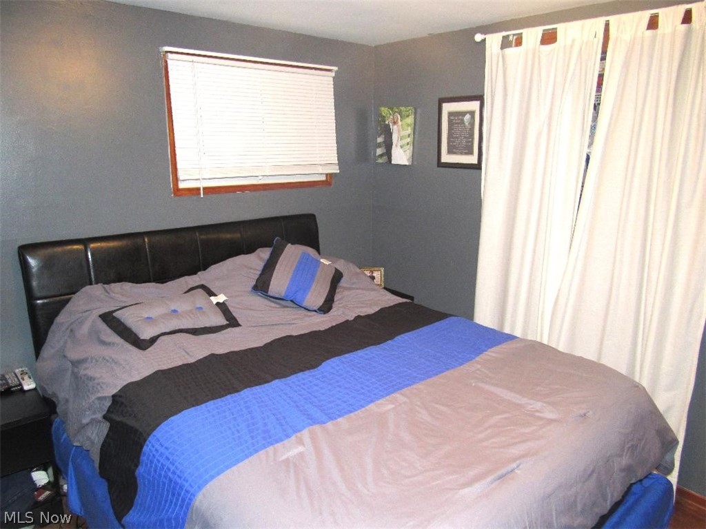 Briar Root Manor - Residential