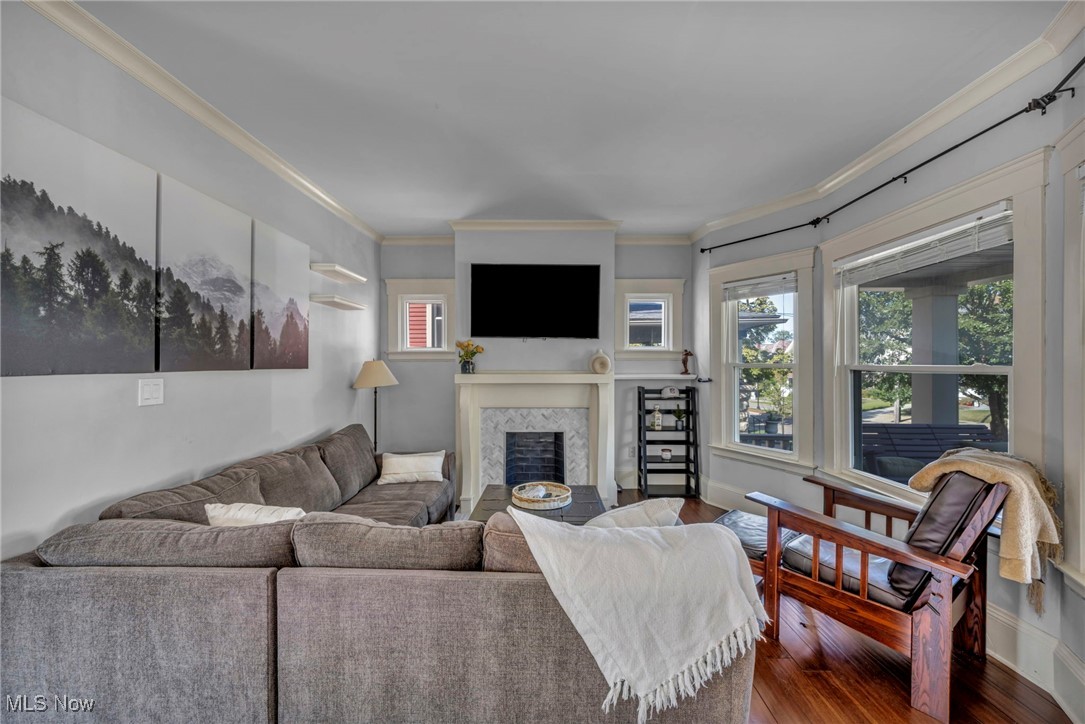 Girard Cos 01 - Residential