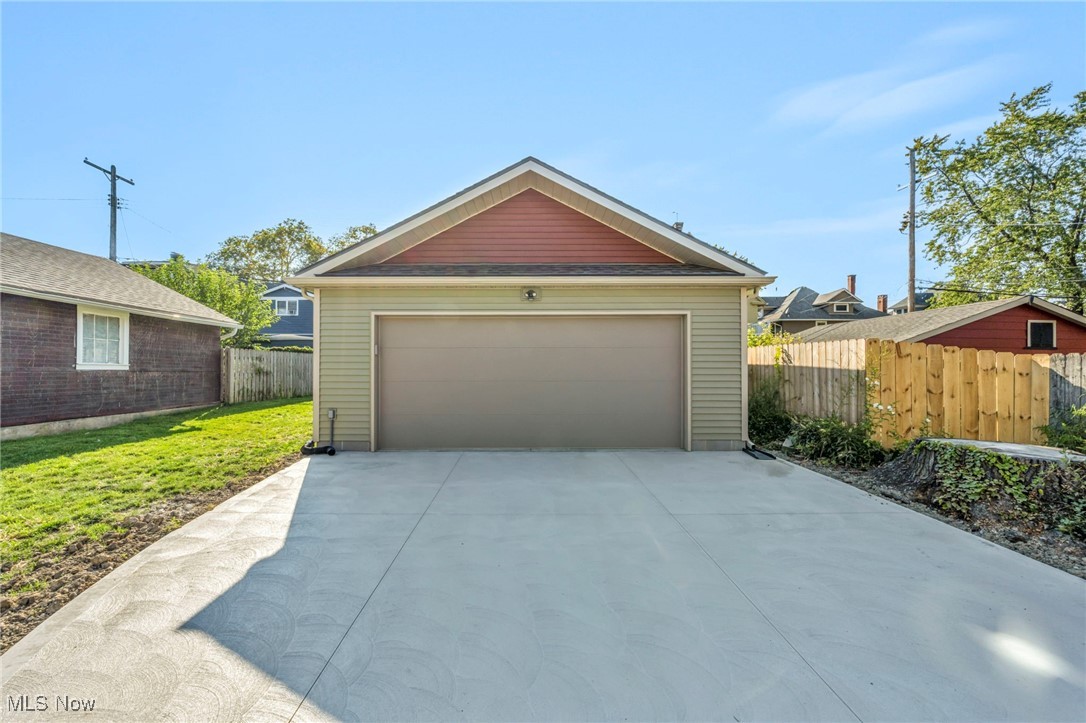 Girard Cos 01 - Residential