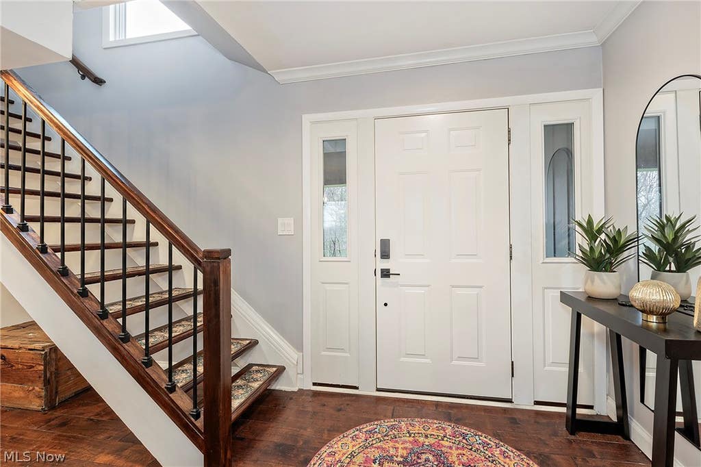 Photo of 20 Kenton Road, Chagrin Falls, OH 44022 (MLS # 5218973)